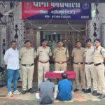 टाटा शोरूम में डकैती करने वाले 02 आरोपी गिरफ्तार